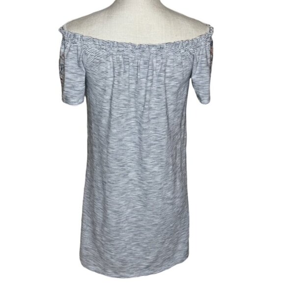 ABERCROMBIE & FITCH Off the Shoulder Embroidered Dress - Size XS - Picture 3 of 6